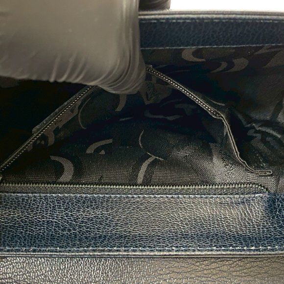 Salvatore Ferragamo Gancini Leather Shoulder Bag/Pochette in Navy Blue (19938) - Picture 10 of 10